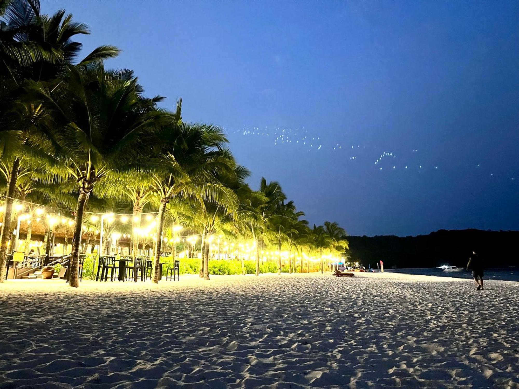 Beach White Hotel Phu Quoc Exterior photo